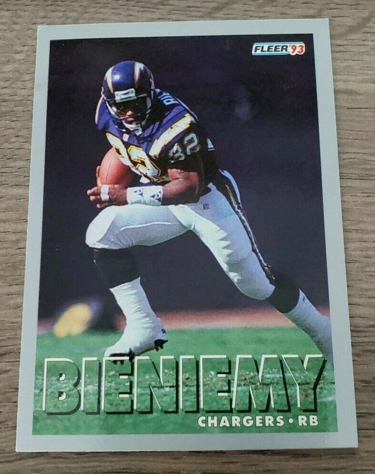 Fleer '93 - Football Cards - 1993 - Cards 1 thru 100 - YOU PICK - Image 1 of 1