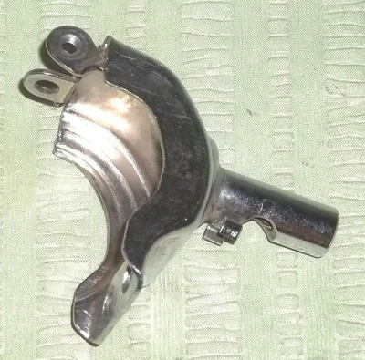 Yamaha XJ750J Maxim 1982 exterior 1 (guiño izquierdo) horquillas de cubierta ~ P/N 15R-23122-00 (#2946 Foto 1 de 4