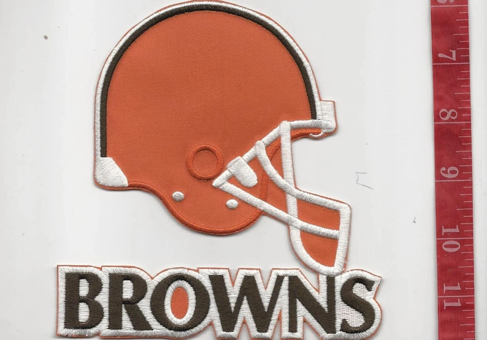 large vintage Cleveland Browns team patch - Image 1 of 1