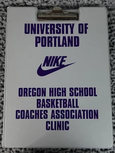 Carpeta plegable púrpura vintage Nike Coach of the Year Clinic papel incluido - Imagen 1 de 6