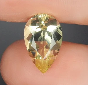 5.3ct IF Fiery Yellow Oregon Sunstone Copper Bearing Natural Mined Unheated USA - Picture 1 of 5