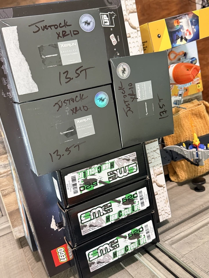 Combo de motor Hobbywing XR10 Justock G3S ESC y SD G2.1 JS4 13.5 (13.5t) 38020371 Foto 1 de 1