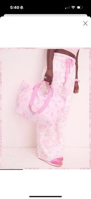 Bolso de Mano PINK x LoveShackFancy Foto 1 de 4
