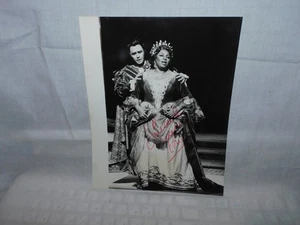 VINTAGE OPERA SINGER PHOTO WITH AUTOGRAPH " UNKNOWN #24 " 100% ORIGINAL - Picture 1 of 4