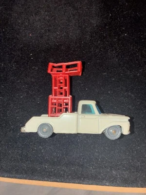 De colección Husky Diecast Coleccionable Blanco "Camión Ford F350" con Torre Limpio Leer. Foto 1 de 4