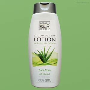 Loción hidratante diaria Pro Silk Body, aloe vera, 20 fl oz - 1 cuenta - Imagen 1 de 2