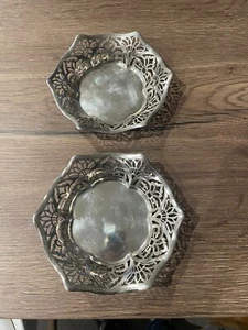 Ancienne paire de dessous de bouteille carafe en métal argenté Wiskemann - Imagen 1 de 6