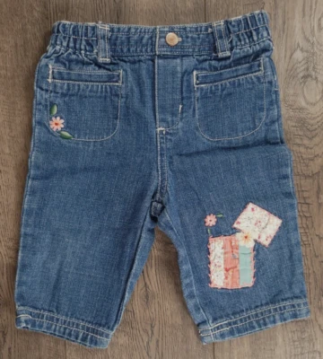 Pantalones de mezclilla con respaldo elástico Oshkosh genuinos para bebé niña 6 meses Foto 1 de 2