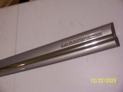 Buick Lesabre Limited 1997 98 1999 moldura de puerta delantera derecha OEM usado plateado Foto 1 de 4