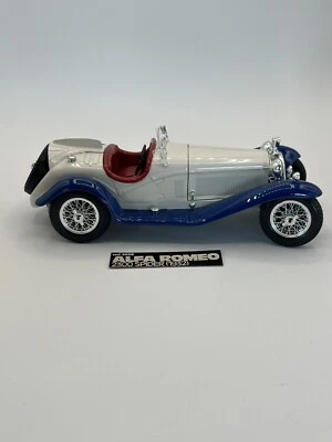 Coche modelo diecast Burago Alpha Romeo Spider 1932 2300 M197 5161 Foto 1 de 4