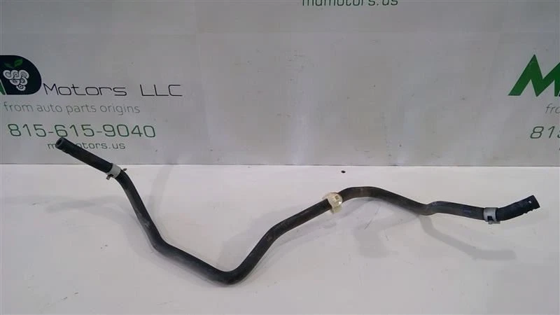 Tubo tubo manguera refrigeración refrigerante motor Nissan Murano 2018-2021 Foto 1 de 4