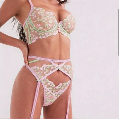 NUEVO SIN ETIQUETAS PARA LOVE & LEMONS TUTTI FRUITI BRILLO FRESA MALLA LIGUERO EN ROSA Foto 1 de 4