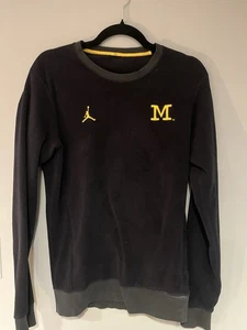 Nike Jordan Herren University Of Michigan Langarm Rundhalsausschnitt Größe Medium - Bild 1 von 2