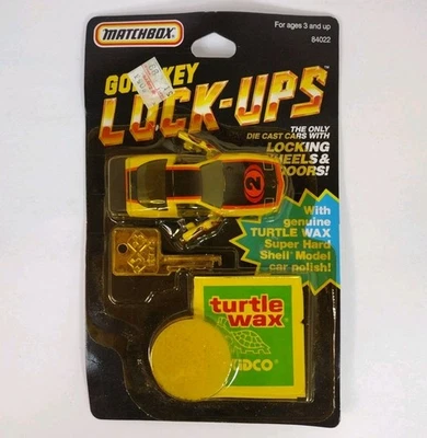 Cerraduras de llave dorada Matchbox Kidco Chevy Corvette #2 con cera de tortuga Foto 1 de 4