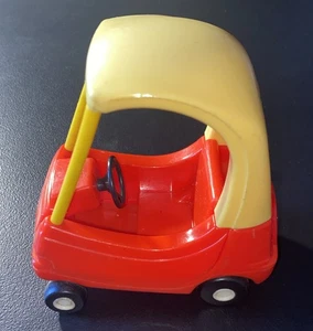 Little Tikes Puppenhaus Cozy Coupe Miniatur rot gelb 6 Zoll Mini Puppenwagen N - Bild 1 von 6