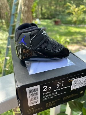 Air Jordan Retro 11 Paquete de Regalo Space Jam Talla 2c Suela Suave Negro Concord Foto 1 de 4