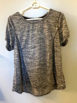 AVIA Ladies  Athletic Top Size XXL Round Neck Pullover Black Gray White - Image 1 of 4