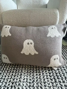 Hallow Home Tan Ghost 👻 Knit Pillow Halloween Neutral 16x24 NWT SHIPS FAST 📦 - Picture 1 of 1