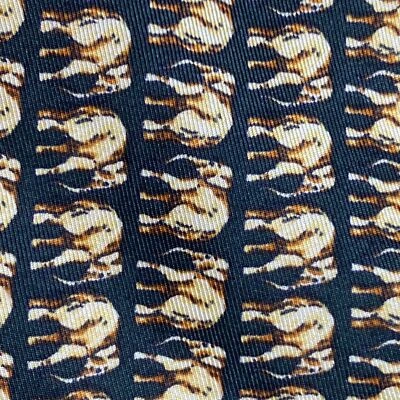 Corbata vintage Fox & Chave Elephant Museum 100 % seda - Excelente 58 X 3,5 Foto 1 de 4