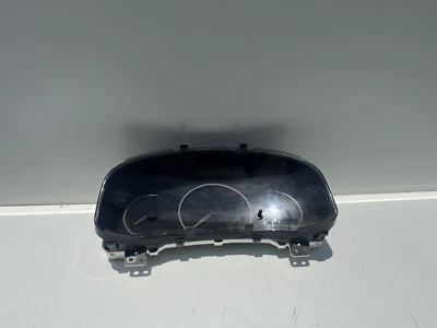 Cuadro de instrumentos velocímetro Lexus CT200H 2011-17 FABRICANTE DE EQUIPOS ORIGINALES Foto 1 de 4