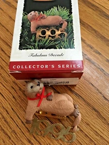 Hallmark Adorno de Recuerdo de Navidad 1995 "Fabulous Decade" Serie Coleccionista #6 - Imagen 1 de 4