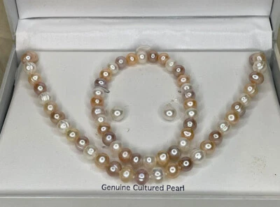 Genuine Cultured Pearl Jewelry Set w/925 Sterling Silver Clasp & Studs 51.5 g. - Image 1 of 4