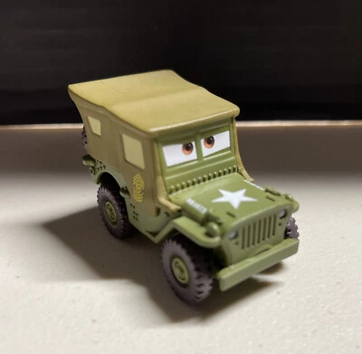 Литой армейский джип Willys Disney Pixar Cars Sarge 42 Mattel военный автомобиль 1:55 - Изображение 1 из 4
