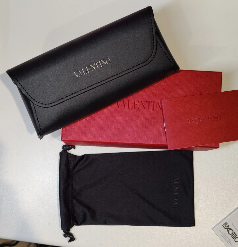 VALENTINO NUEVO Estuche Gafas de Sol Caja ORIGINAL Luxottica Italia Rojo Negro Foto 1 de 1