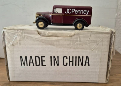 YJC 08 1937 GMC Van J. C. Penny Models of Yesteryear Matchbox in OVP - Bild 1 von 2