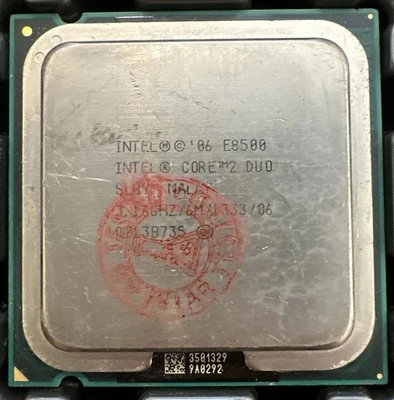 Intel Core 2 Duo E8500 3.16GHz Dual-Core (AT80570PJ0876M) Processor - Image 1 of 2