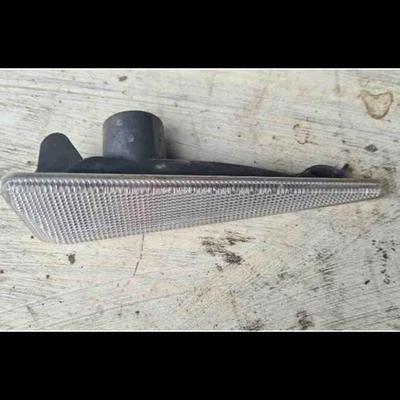 RENAULT ESPACE IV JK0/1 Parafango anteriore sinistro segnale di svolta 1.90 Diesel 88kw 31508902 - Immagine 1 di 4