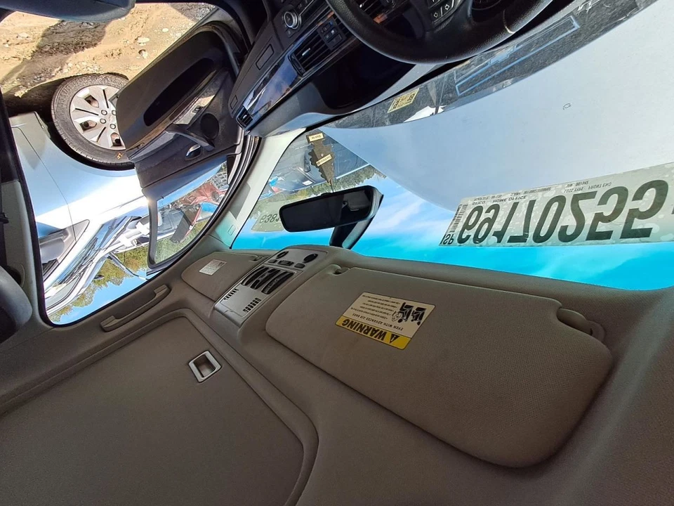 Parasol conductor sedán mercado canadiense vinilo compatible 06-11 BMW 323i 2692495 Foto 1 de 1