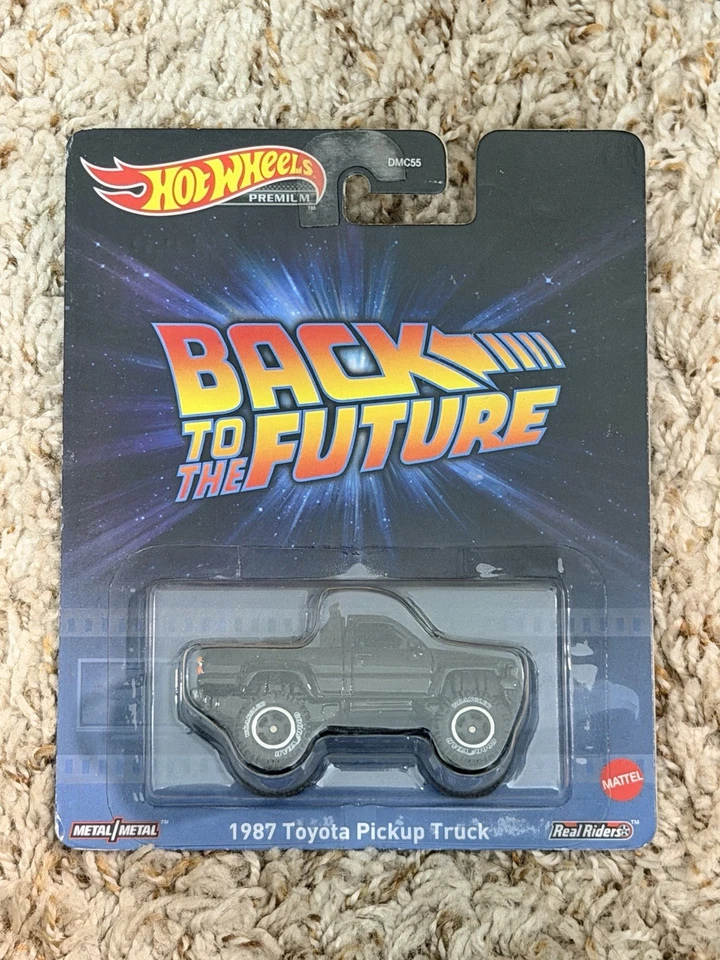 Camioneta Toyota de juguete Hot Wheels Back to the Future 1987  Foto 1 de 1