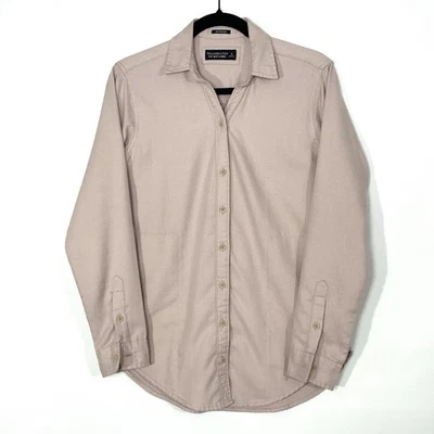 Camisa de franela AF suave Abercrombie & Fitch para mujer PEQUEÑA ajuste de novio ROSA POLVORIENTO Foto 1 de 4