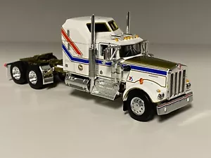 DCP 1/64 BLUE RED GOLD & WHITE KENWORTH W900A AERODYNE - Picture 1 of 2