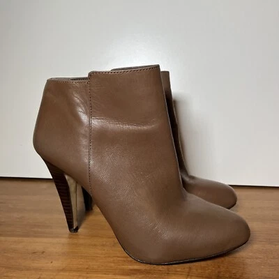 BANANA REPUBLIC Mujer Tilia Tobillo Cremallera Cuero Botas Tacón Botín Coñac 7M Usadas en Excelente Condición Foto 1 de 4