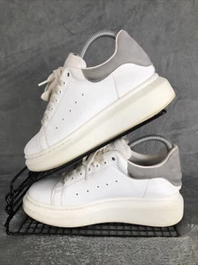 Scarpe da ginnastica Alexander McQueen Runway donna UK 3 EU 35-36 bianche e grigie - Foto 1 di 18