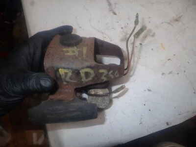 Caja de herramientas Yamaha RD 350 Foto 1 de 4