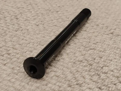 122mm x 12mm x 1.75mm Pitch Front Thru Axle - Image 1 of 4