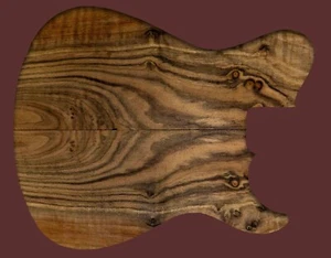 Bastogne Walnut (Flamed) Guitar Top (BW1034) - Picture 1 of 3