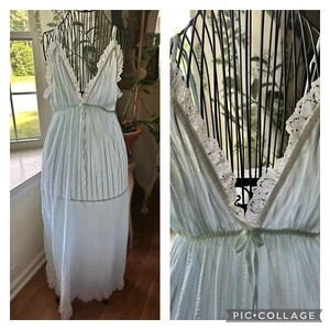 VTG 80s Miss Elaine Long Green Nightgown w White Ruffle Sz S Cottage - Picture 1 of 10