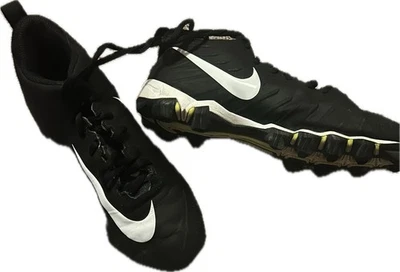 Botines de béisbol Nike usados en excelente estado zapatos deportivos talla 5,5 botín juvenil para niños Foto 1 de 4