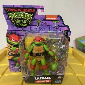 Teenage Mutant Ninja Turtles Mutant Mayhem Raphael 4.5 Inch Action Figure - Picture 1 of 6