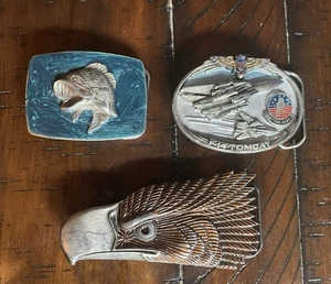 Great American Buckle Co. - Tres hebillas diferentes - F14, Eagle and Bass - Imagen 1 de 8