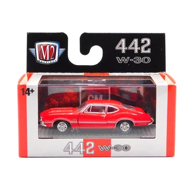 1970 Oldsmobile Cutlass 442 M2 Machines 1:64 Scale Detroit Muscle Release 90 - Image 1 of 2