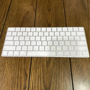 Apple Magic Keyboard Wireless -Model: A1644 (PLEASE READ DESCRIPTION) -H8 - Bild 1 von 13