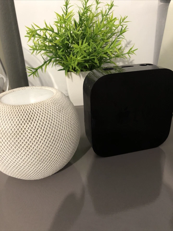 apple tv 4k + HomePod Mini - Photo 1/3
