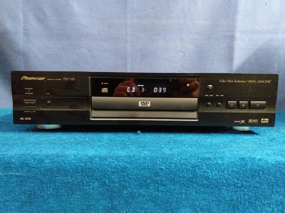 SONY DVP-525 TOP CLASS CD/DVD PLAYER FUNKTIONIERT ABER HAT PROBLEME - Bild 1 von 4