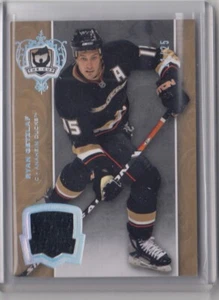 2007-08 The Cup Gold Jerseys #99 Ryan Getzlaf 11/25 *S5269 - Picture 1 of 1