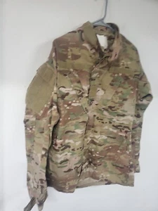 US ARMY ISSUE MULTICAM - FLAME RESISTANT Small Long jacket top new - Picture 1 of 8